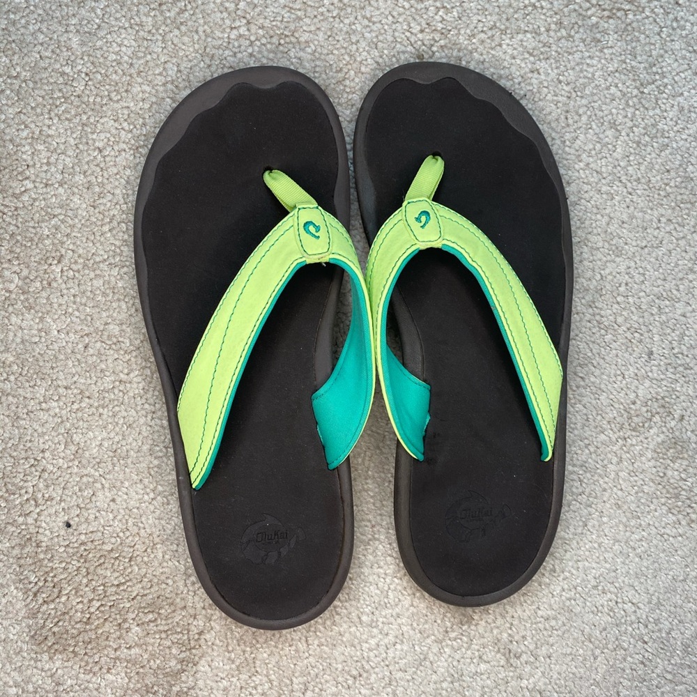 Olukai Ohana Lime Green Flip Flops Women’s Size 8